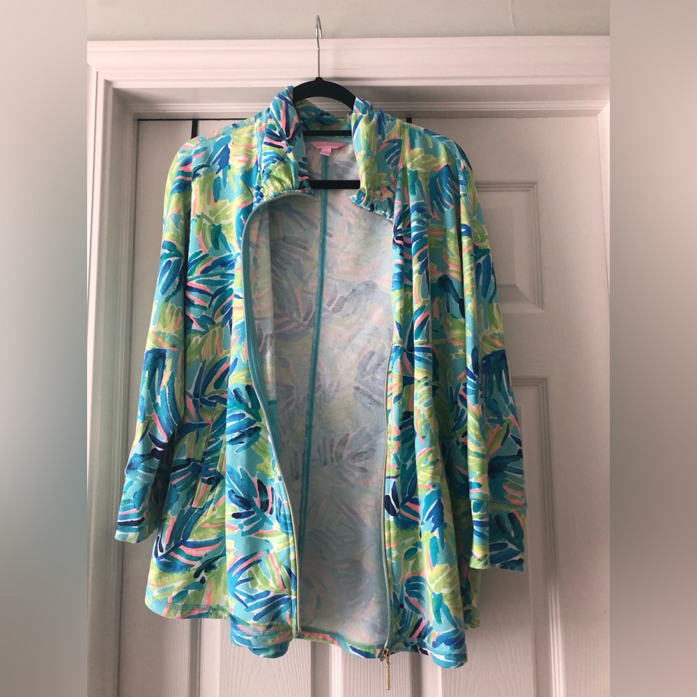 Lilly Pulitzer GUC size large zip up jacket.